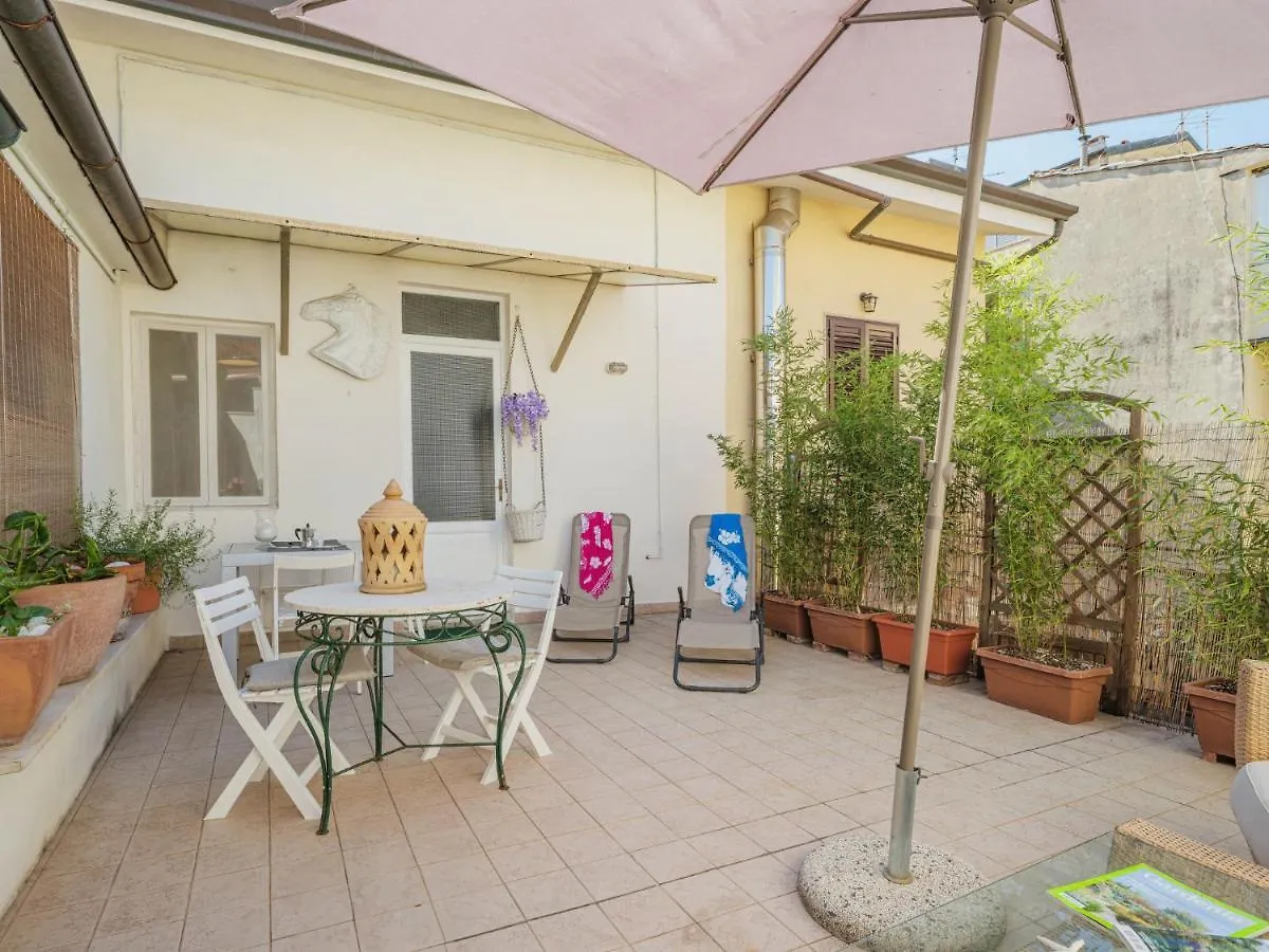 Holiday Home Libeccio By Interhome Viareggio